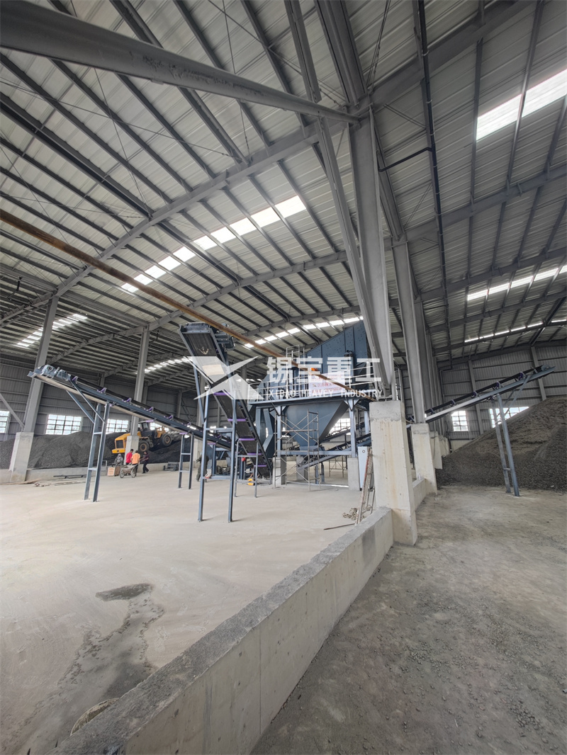 瀝青路面破碎篩分設(shè)備2 瀝青路面破碎篩分設(shè)備2